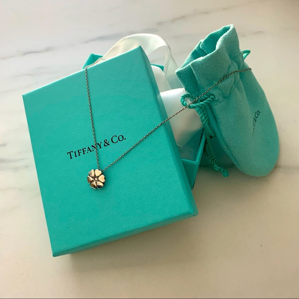T&C Paloma Picasso Crown of Hearts Diamond Pendant